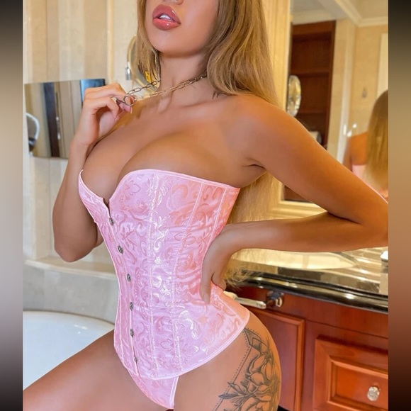 Luxe sexy lace up back corset top - Picture 11 of 15